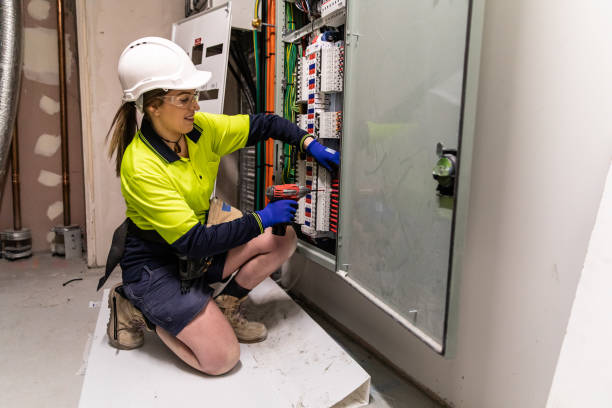 Best Electrical Contractors for Businesses  in West Peoria, IL