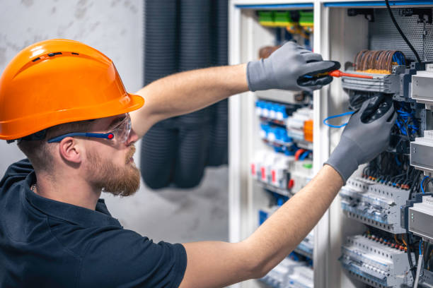 Best 24-Hour Electrician  in West Peoria, IL